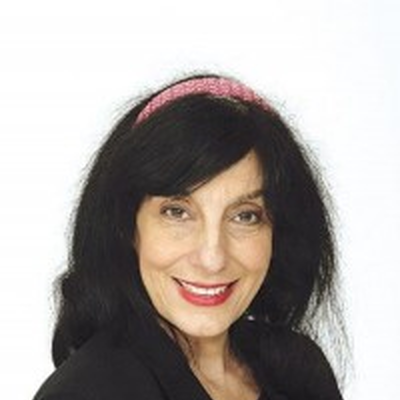 سعاد فارس