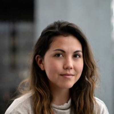 ناتالی اریکا جیمز