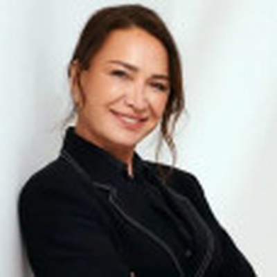 دمت آکباغ