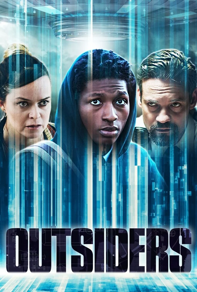 فیلم بیگانگان-the outsider