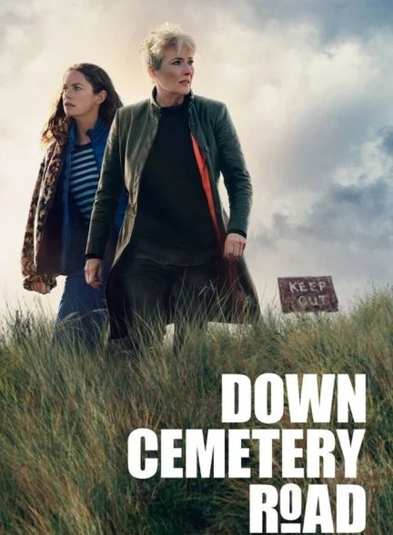 سریال پایین جاده قبرستان-down cemetery road