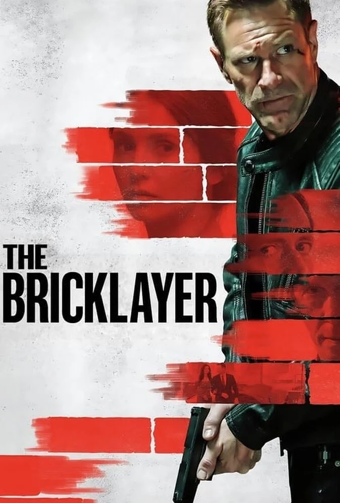 پوستر فیلم آجرچین (The Bricklayer) با بازی آرون اکهارت