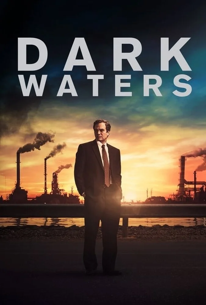 فیلم آب‌های تیره - Dark Waters (2019) - صحنه‌ای از مارک رافلو در نقش رابرت بیلوت